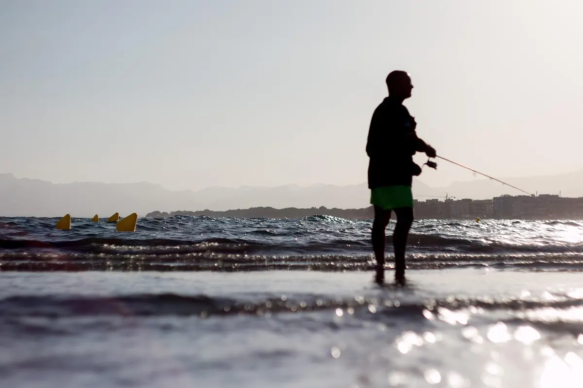 Shore Fishing Tides: Best Windows Around High and Low Water